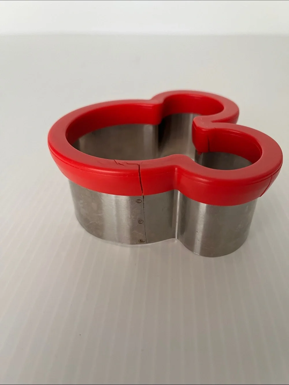 Disney’s Mickey Mouse Sandwich & Cookie Cutter
